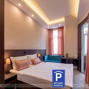 Center Hotell