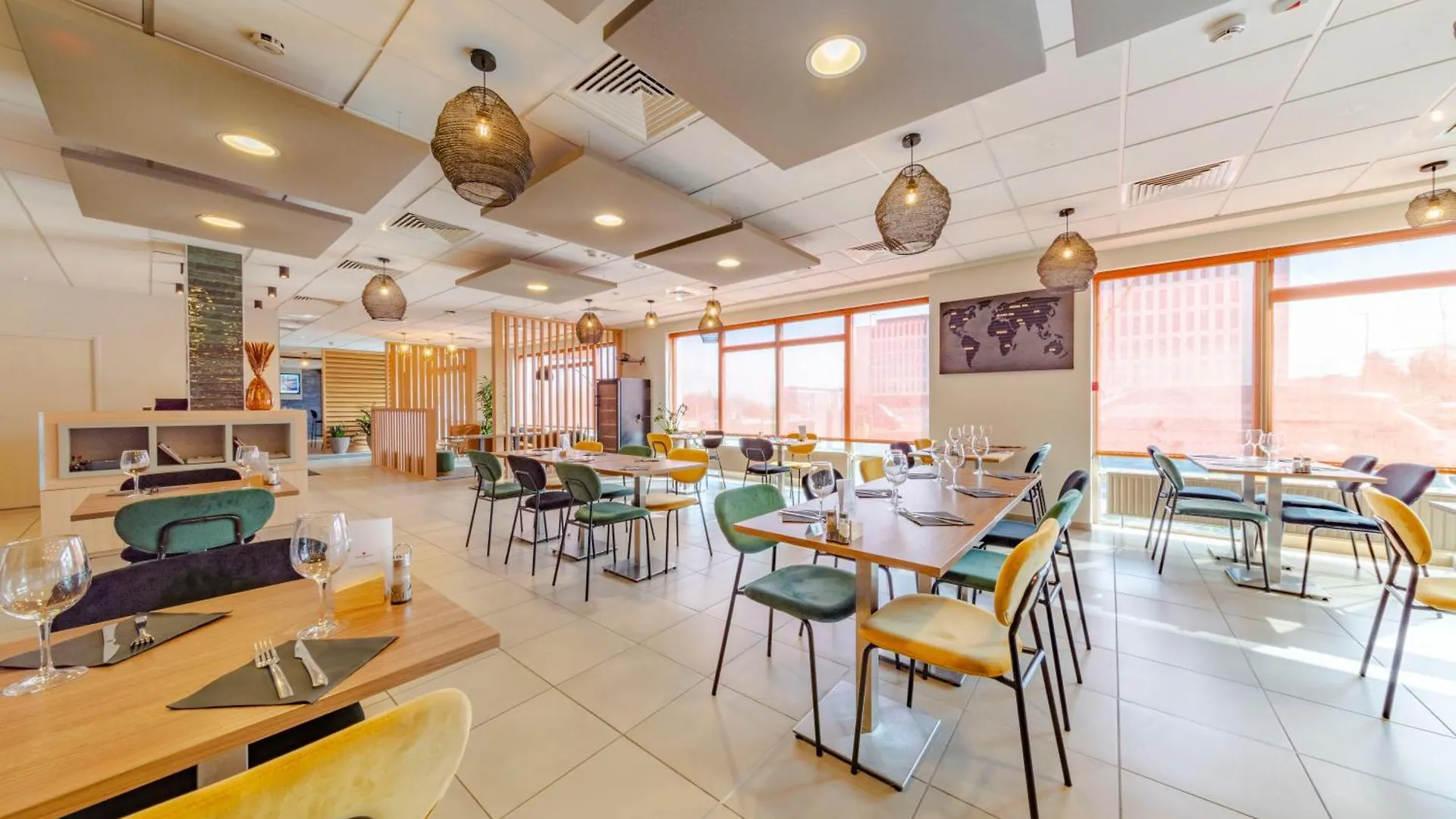 Mandarina Hotel Luxembourg Airport Niederanven